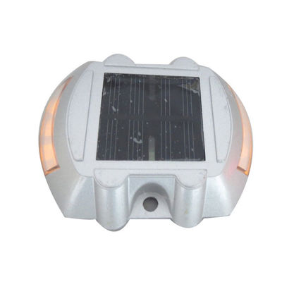 G105 Led Strobe Solar Round Road Stud Идеальное дополнение к дорожному конусу безопасности движения