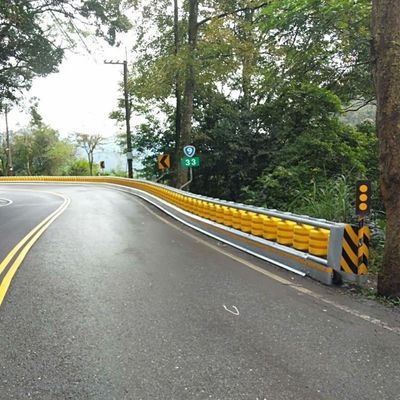 Сертификат ISO Advanced Highway Road Traffic Safety PU Foam / EVA Rolling Guardrail Anti Corrosion Roller Crash Barrier (Усовершенствованная система безопасности дорожного движения на автомагистралях)