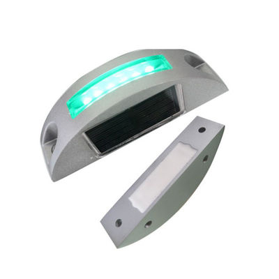 Поставка солнечных алюминиевых полукруговых дорожных ступеней с LED цветовыми опциями и алюминиевым корпусом