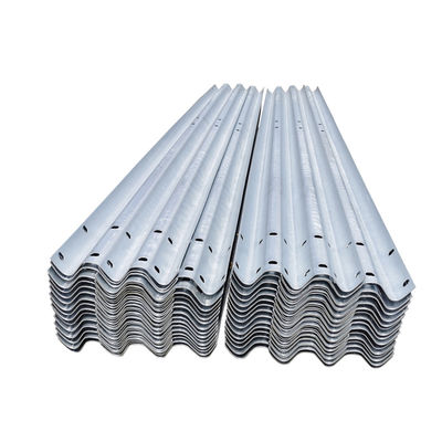 Безопасность дорожного движения гарантирована Q235 Q345 Flex Beam Galvanized Steel Highway Guardrail