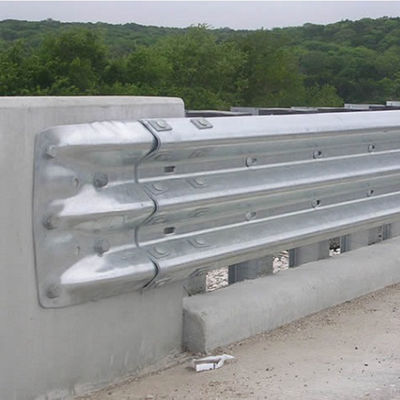 Дорожная безопасность Решетка с оцинкованным W Beam Bridge End Terminal