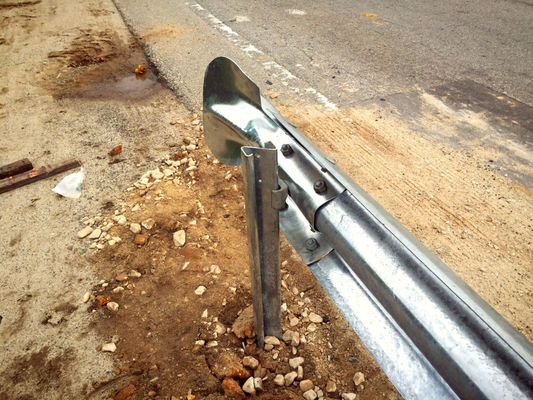 Ezy-Guard Smart Highway Guardrail Post Standard AASHTO M-180 для наружной безопасности