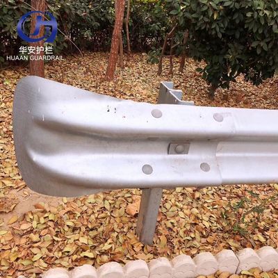 Решение безопасности дорожного движения W Beam Highway Guardrail Fishtail End для наружной безопасности