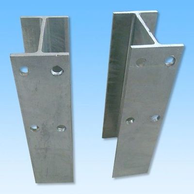 Безопасность дорожного движения Shandong Steel H Blocker/ Spacer for Highway Guardrail Performance
