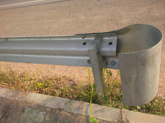 Специализированный оцинкованный W-beam/Thiry-beam Highway Guardrail DimensionsТрафиковый барьер