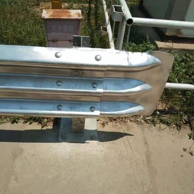 Ограждение для контроля толпы Заграждение для контроля толпы Заграждение для контроля толпы Заграждение для контроля толпы