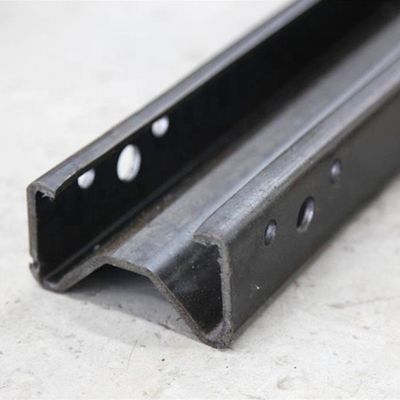 Сцинкованный порошок с покрытием W Beam Guardrail Sigma Post для безопасности дорожного движения