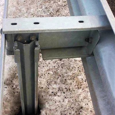 Сцинкованный порошок с покрытием W Beam Guardrail Sigma Post для безопасности дорожного движения