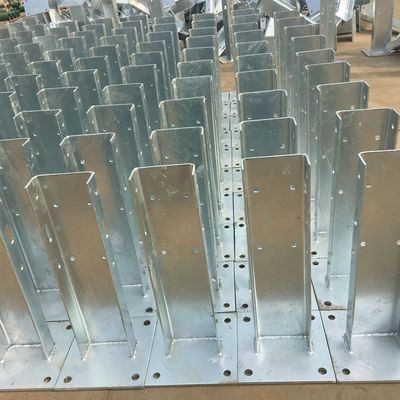 Безопасность дорожного движения W Beam Highway Guardrail Flange Post для лучшей защиты по ценам