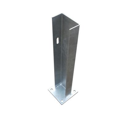 Безопасность дорожного движения W Beam Highway Guardrail Flange Post для лучшей защиты по ценам