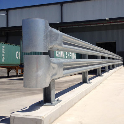 American Standard Highway Guardrail Road Safety Barrier с цинковым покрытием 550-600 г/м2