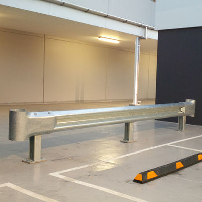 Безопасность дорожного движения Q235B Q345B W Beam Highway Guardrail Traffic Barrier для безопасности дорожного движения