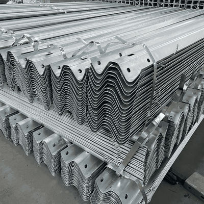 Горячие оцинкованные стальные ограждения для AASHTO M-180 Standard Highway Guardrail