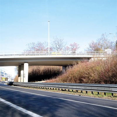 Специализированный W Beam Highway Metal Guardrail с стальным конец терминала SKT экспортируется на Филиппины
