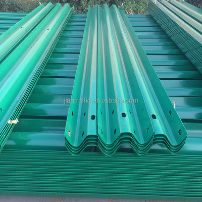 Стандарт AASHTO M-180 безопасности дорожного движения W Beam Galvanized Guardrail для скидки на рынке