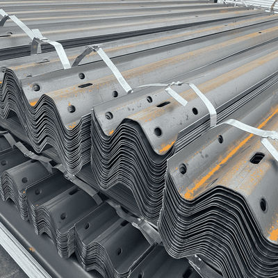 Q345 Порошковое покрытие 3W Thrie Beam Highway Guardrail для стандарта AASHTO M-180
