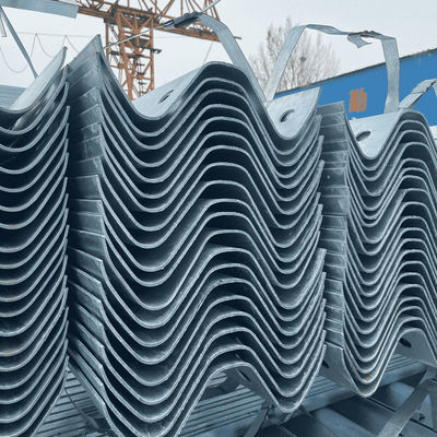 2022 Производство W Beam Highway Guardrail Block Spacer с цинковым покрытием 550-600 г/м2